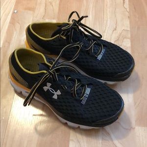Under armour sneakers size 8 speedform Gemini 2